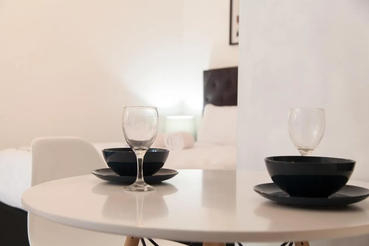 The Square - City Apartments Cape Town 0*,  Güney Afrika
